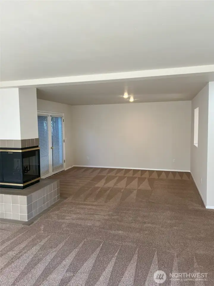 Dining area vacant
