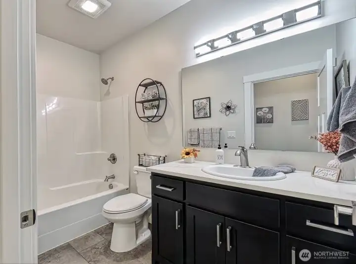 Main bathroom Main bathroom