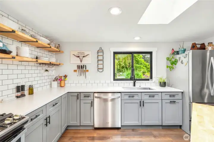 Large chef kitchen