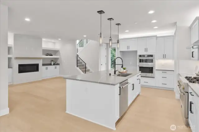 Main Level: Kitchen / Living