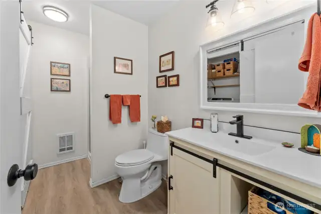 Guest 3/4 bath