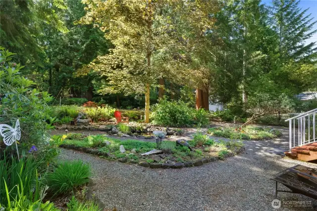 Pond with goldfish - year round pond that keeps you entertained!