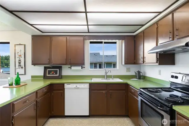Original 1970's kitchen