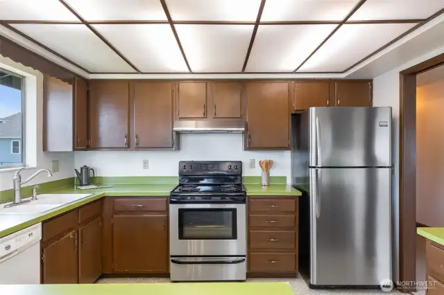 Original 1970's kitchen