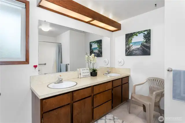Upstairs Bathroom