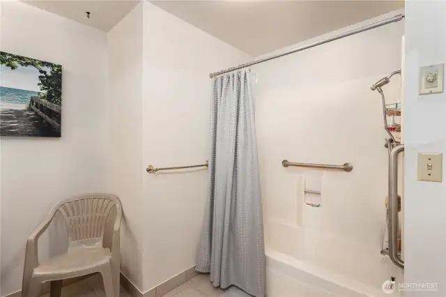 Upstairs Bathroom