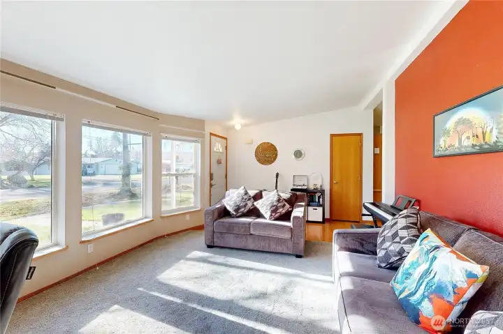 Living room with lots of light