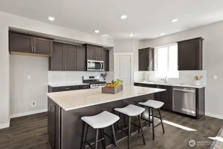 Photo rendering is representational. Actual home is under construction and finishes, elevation, and paint colors may vary. See site agent for details.