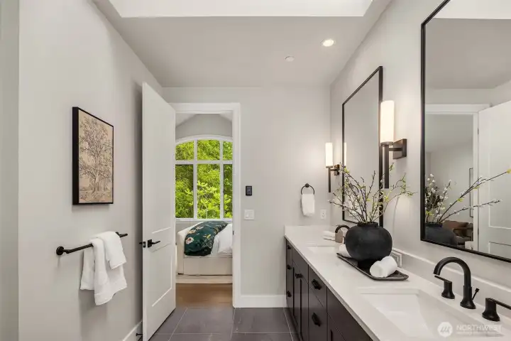 Photos are from a similar Carbondale Plan, selections may vary.