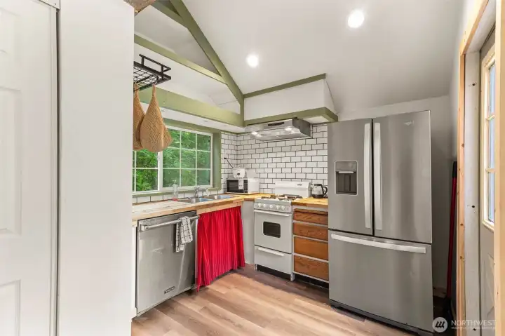 ADU kitchenette
