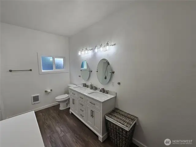 Oversized bathroom with double vanity and extra storage!