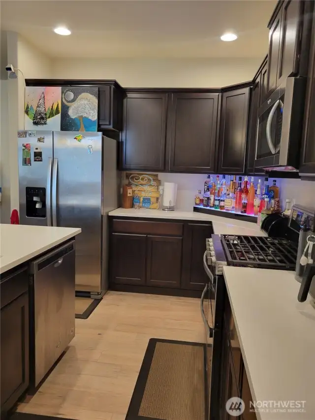 Pictures are from prior tenancy.