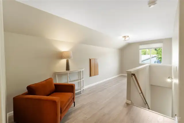 Upstairs Bonus Room