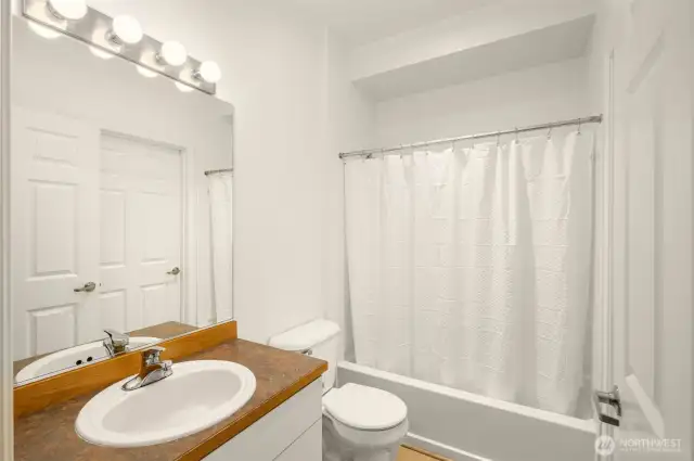 Main bathroom