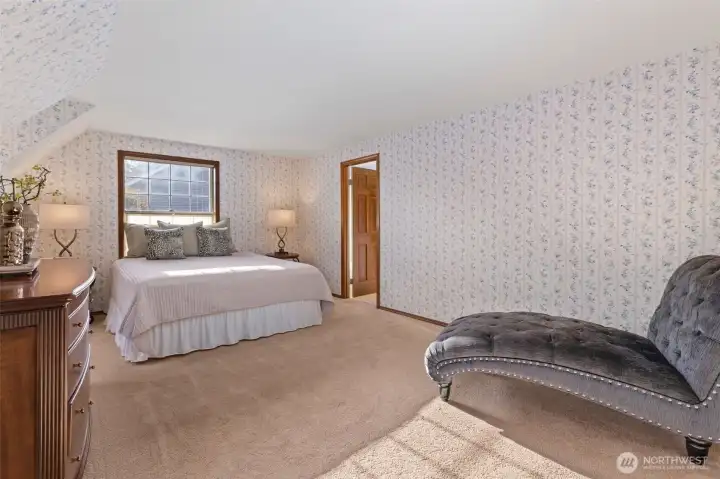 Spacious primary suite