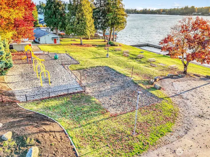 I forgot to add the volleyball net!