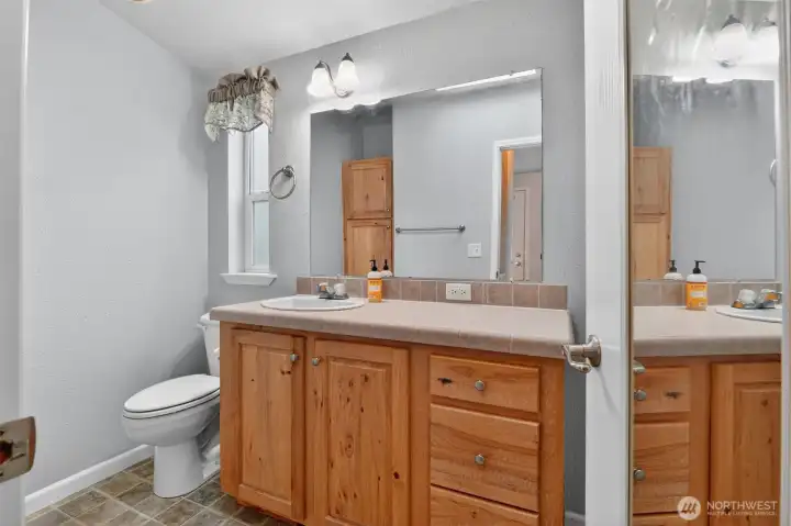 bathroom in caretaker unit