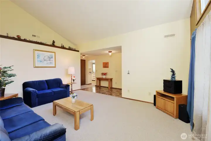 Spacious formal living Room