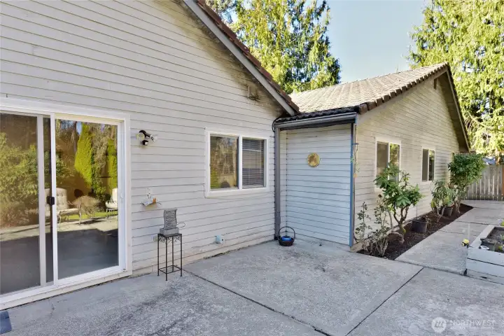 Back Yard Patio Area