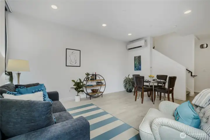 Living Room/Dining Room