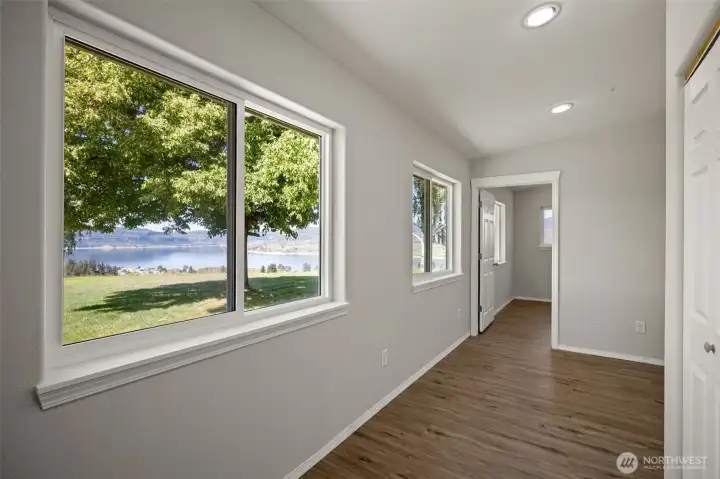 Lower Level Sunroom Area