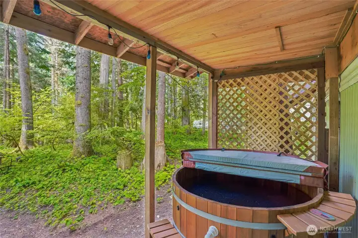 Outdoor cedar soaking tub