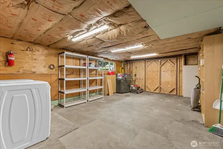 Storage/Utility Room Storage/Utility Room
