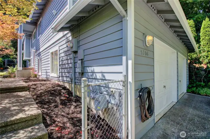 Gated entryway