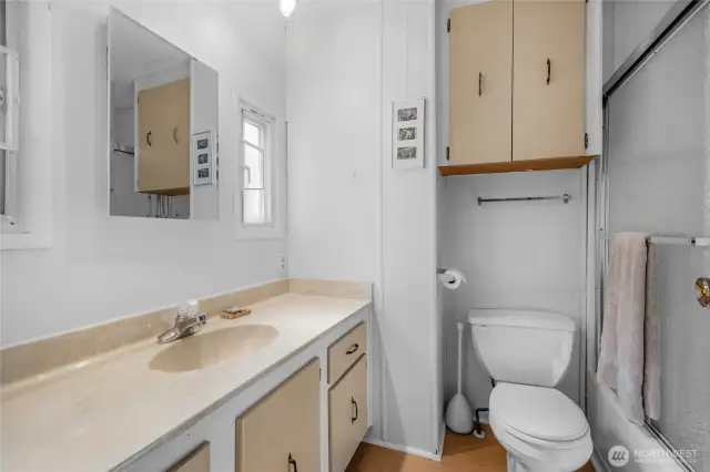 Primary has this attached full bathroom.