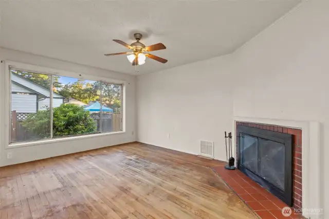 PRIVACY IN LIVING ROOM