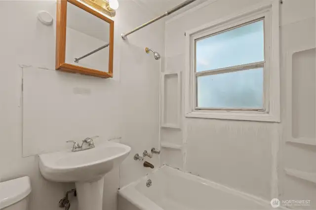 FULL BATH