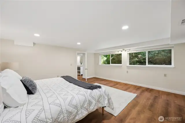 5th bedroom