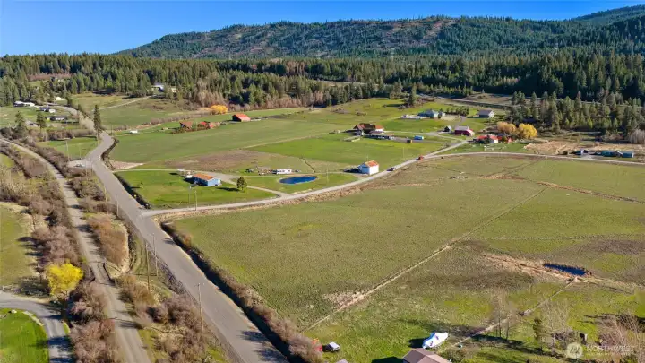 Opportunity in Cle Elum!