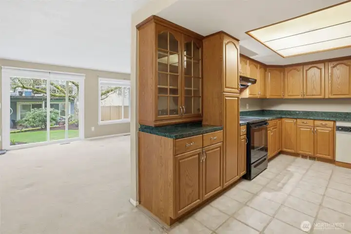 Built in display hutch