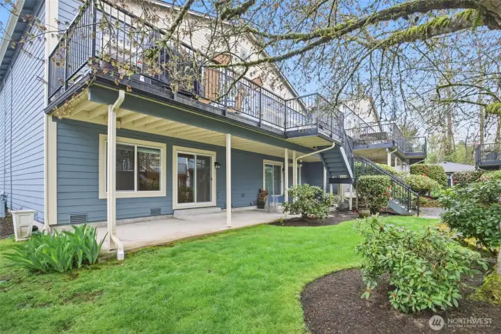 Corner unit is so private