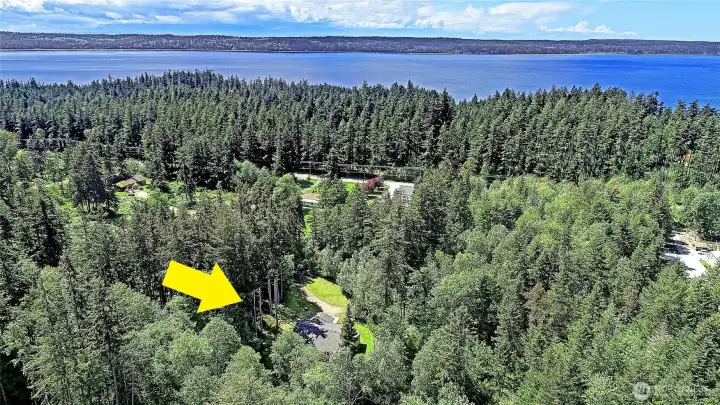 Located on NW Camano Island w/ Beaches, Parks, Shopping, yet Minutes From I-5 for Easy Commute~