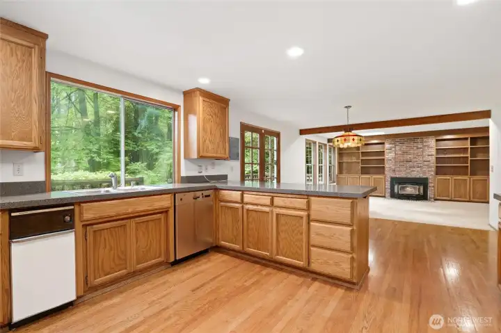 Kitchen that opens to the family room