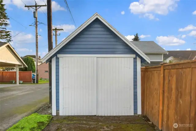 Garage accessible from alley.