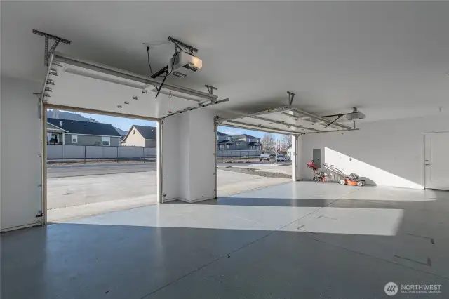 3 Car Garage