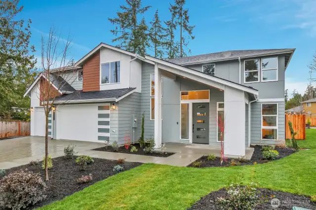 Welcome to Corvus! Discover a boutique community where luxury meets comfort. The Apodis plan is thoughtfully designed and offers generous living space sited on a considerably sized lot.