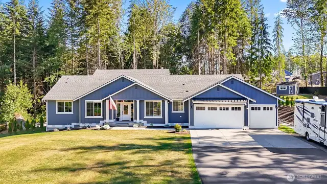 Welcome home! Could you imagine driving home to this beauty everyday?