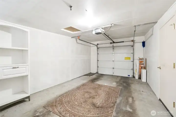 1-car garage with extra storage. Newer furnace, H20, W/D.