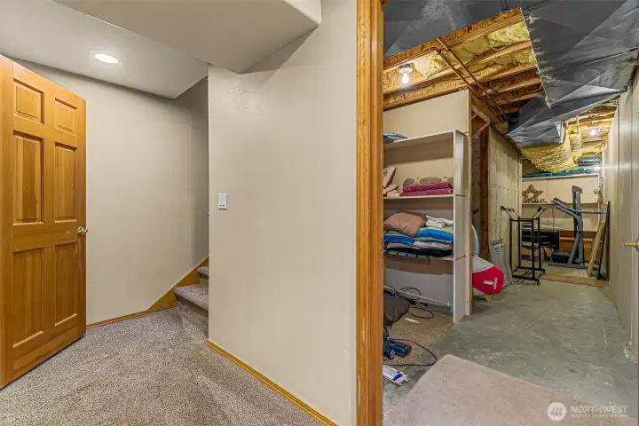 Large storage area on the lower level for  easy access