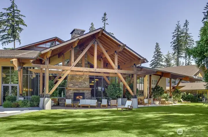 Rear of the Cascade Club with abundant social activities, special guests, Cyber Cafe, Game Room, Jr. Olympic Pool, indoor Track, Professional Gym and Fitness Room, Tranquility Spa, and so much more. Come meet new friends and experience new things. You'll love it.