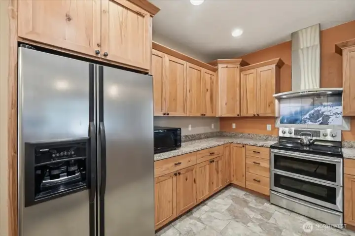 Stainless steel appliances & with plenty of workspace