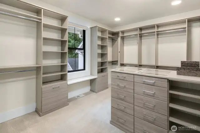 Custom Primary Closet