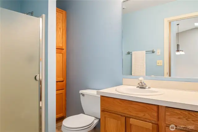 Main bathroom