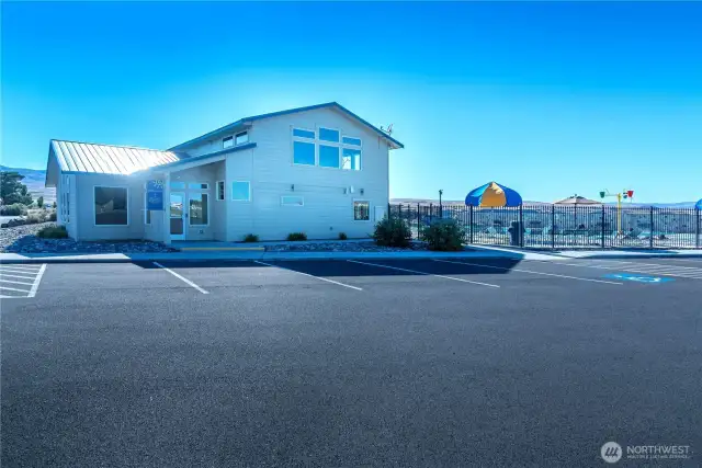 Desert Aire Fitness Center.