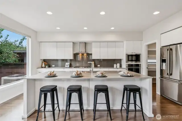 Kitchen with island!