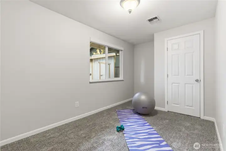 This area can be an exercise room or den/office as well as the third bedroom